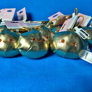 SMOKO GOLD DUMPLING PLUSH ORNAMENT